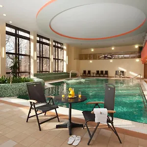 4* Hotel Chateau Monty